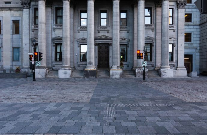 Bring Politics Back to Monetary Policy