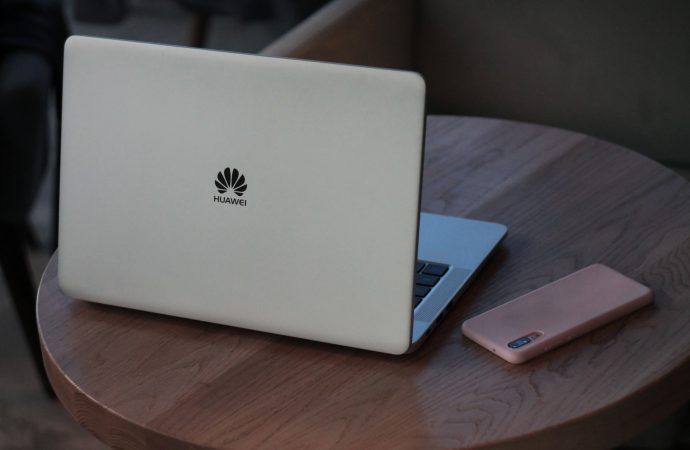 Huawei or Our Way?: Fissures in the Five Eyes Alliance in the Face of a Rising China