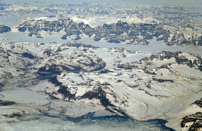 Status and Resources in Polar Politics